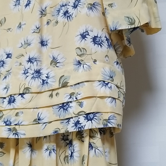 Worthington Dresses & Skirts - 👗WORTHINGTON DAISY PRINT DRESS